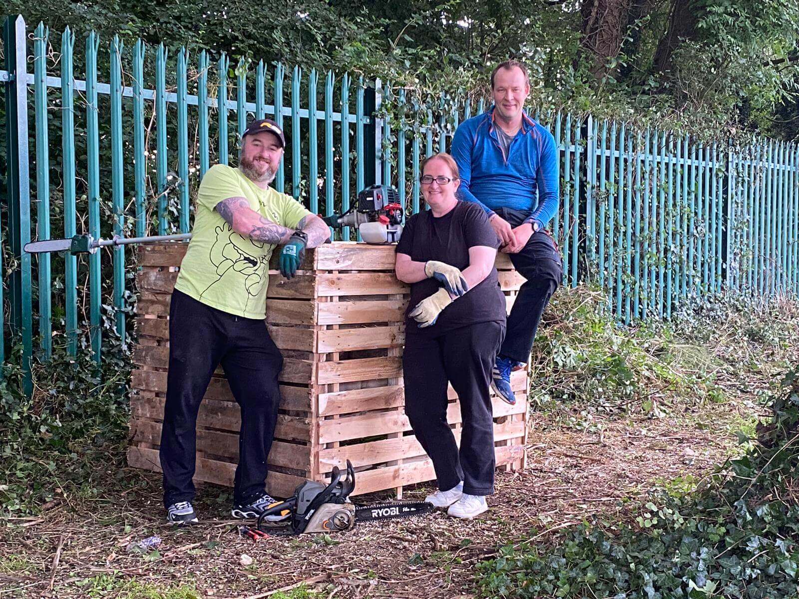 Construction of a compost box